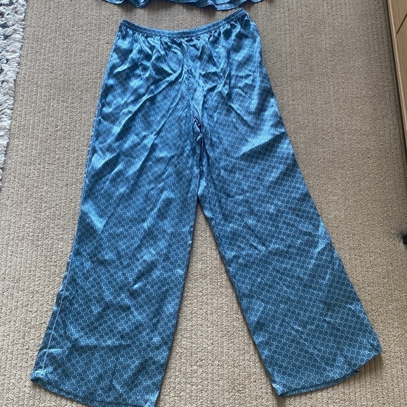 Oryades Paris 100% Silk Pajama Set, EUR 44 - Picture 5 of 17